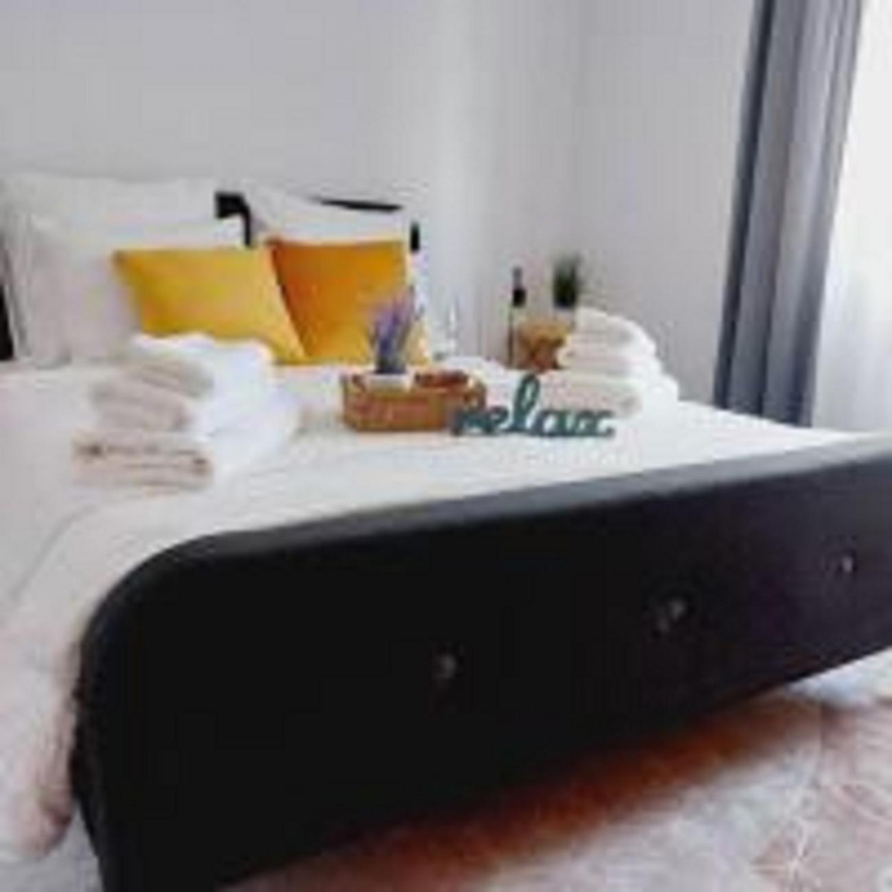 Cozy Apartment In The Center Of Bucureşti Exterior foto